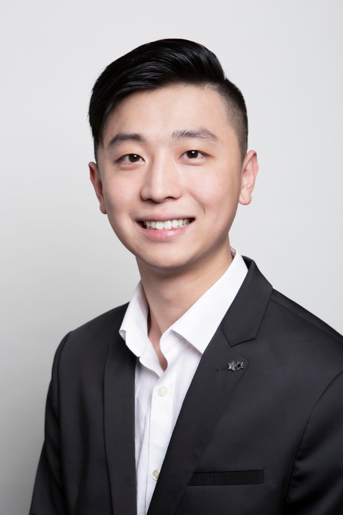 Portrait of Dempsey Zhang